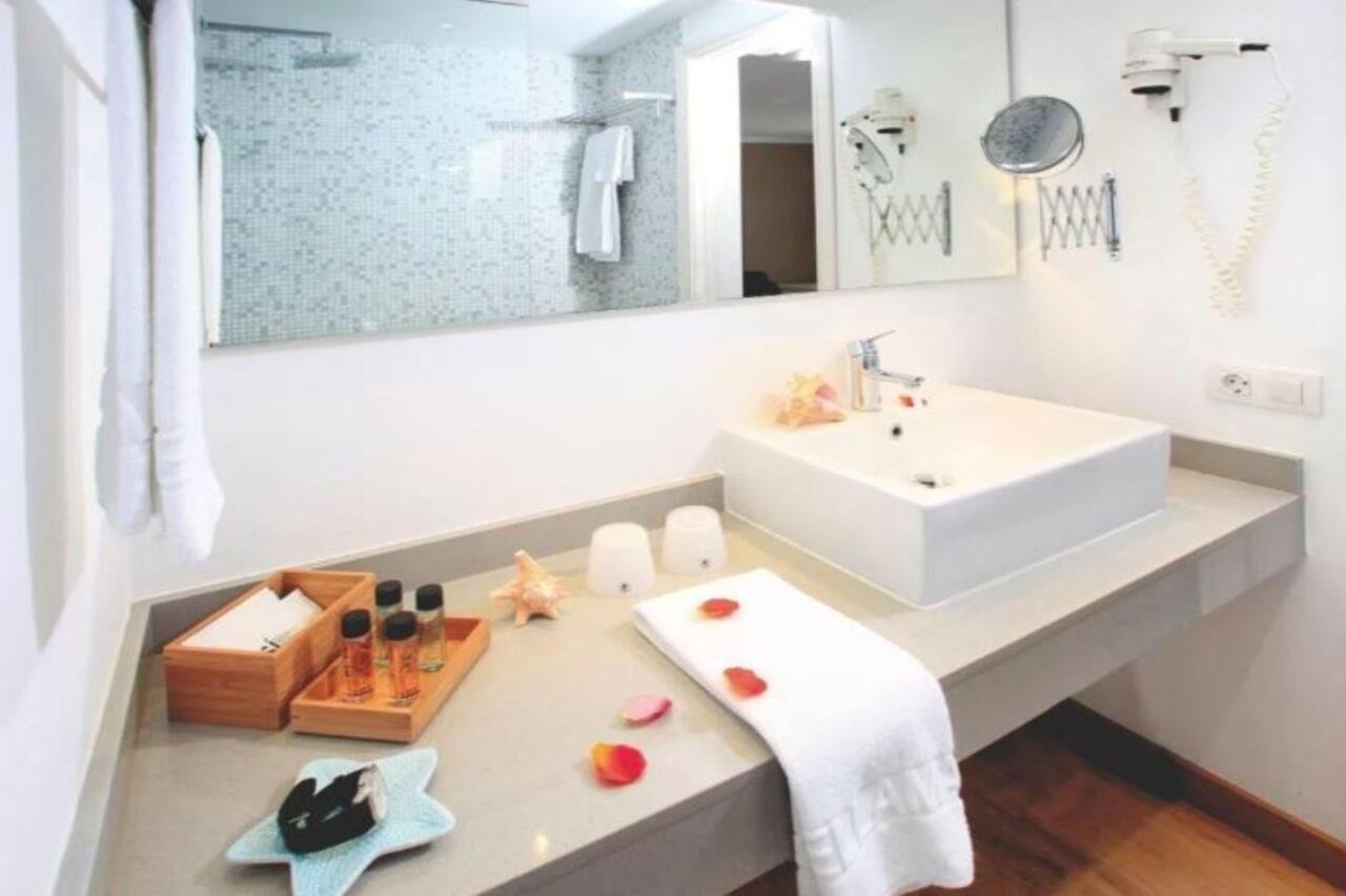 Apartaments Bellamar Malgrat de Mar Ngoại thất bức ảnh
