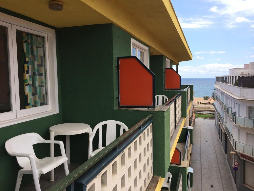 Apartaments Bellamar Malgrat de Mar Phòng bức ảnh